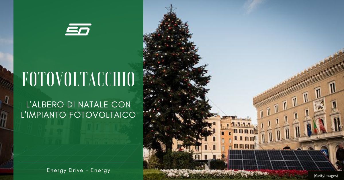Fotovoltacchio: l’albero di Natale con l’impianto fotovoltaico